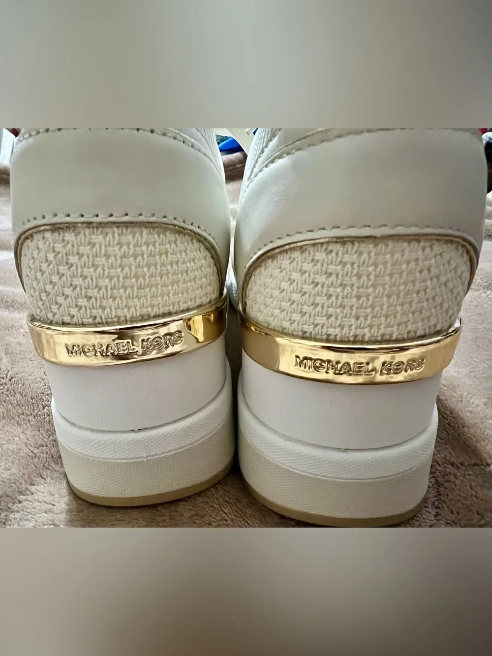 NWOB MICHAEL Michael Kors Georgie Knit Lace-Up Trainer Sneakers - Off White 8M